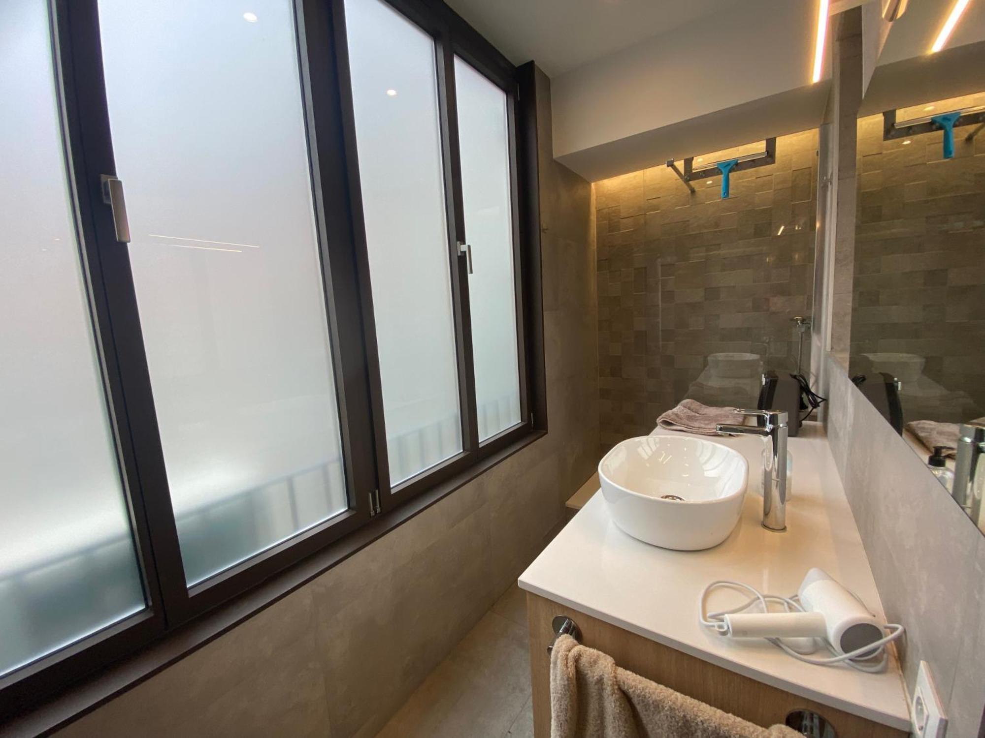 Spatious Luxe Apartment Paseo De Gracia Diagonal Барселона Экстерьер фото